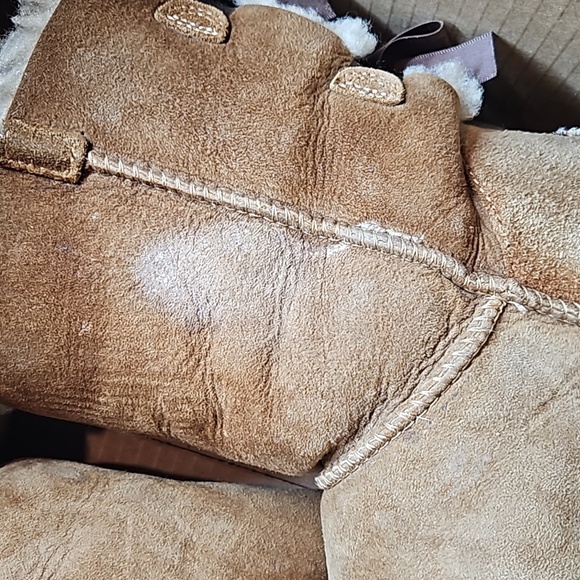 Australia UGG Boots - Picture 9 of 9